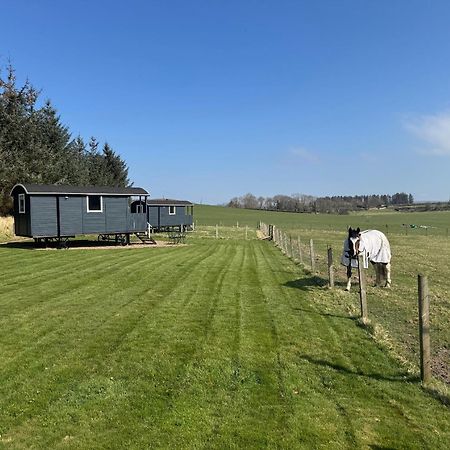 Roslin Glamping Hotel Bagian luar foto