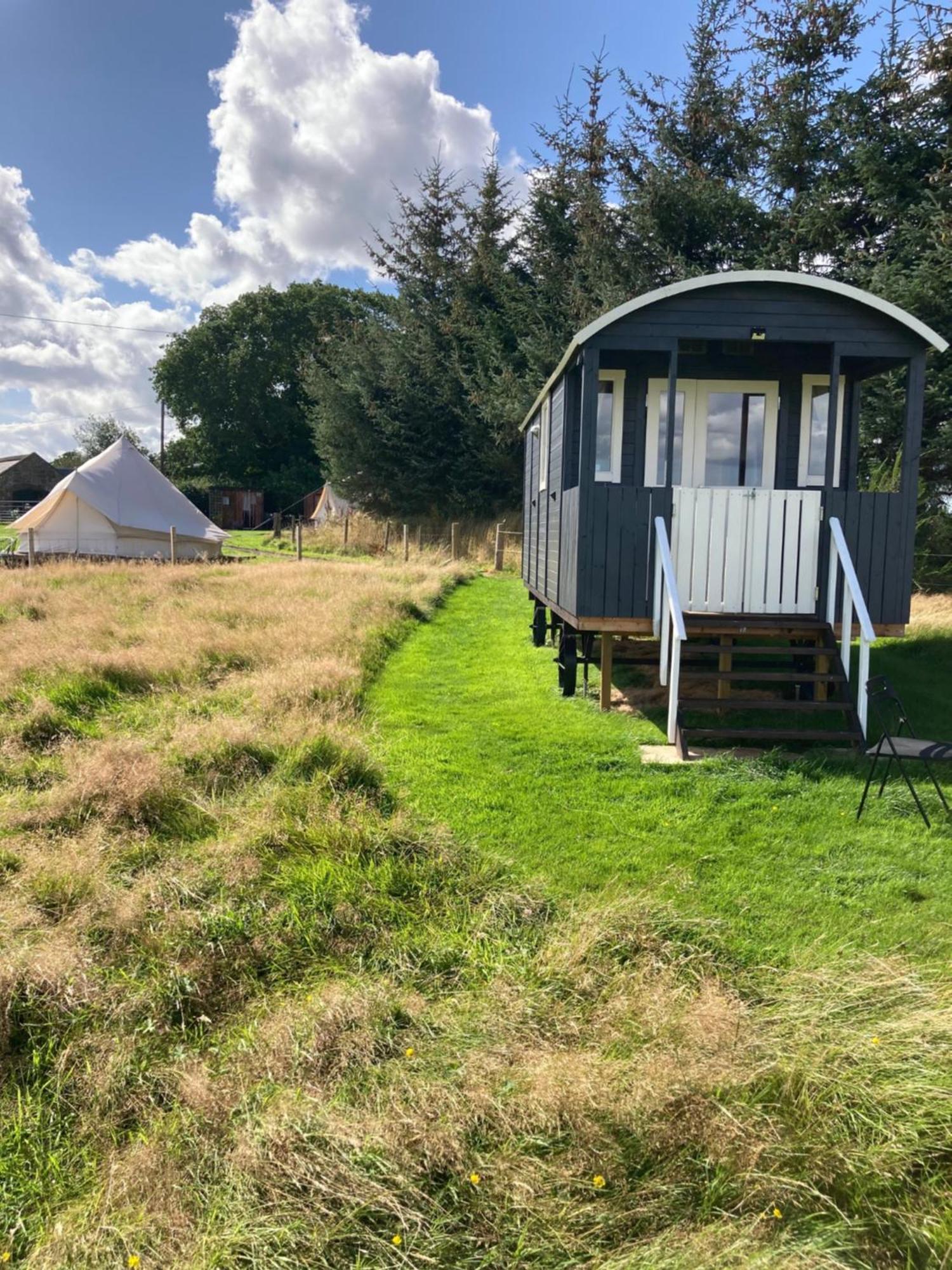 Roslin Glamping Hotel Bagian luar foto